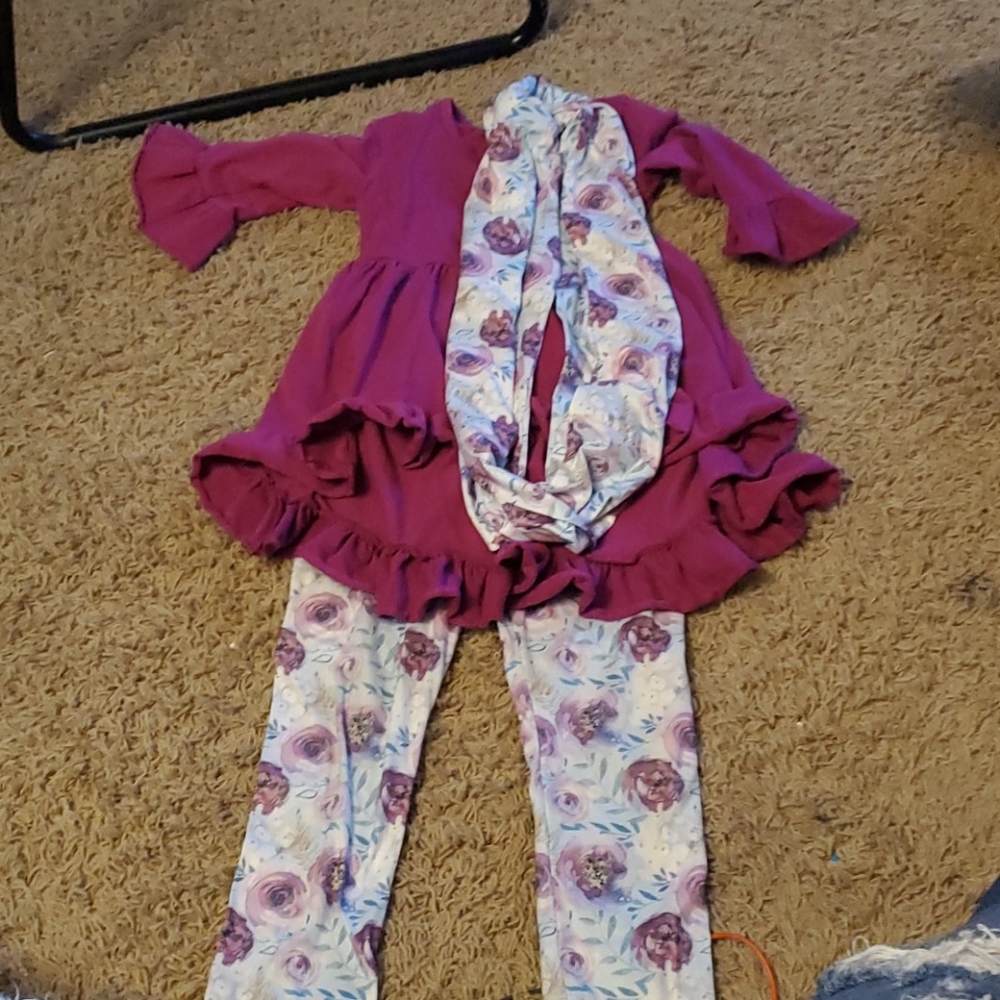Dress with leggings and scarf